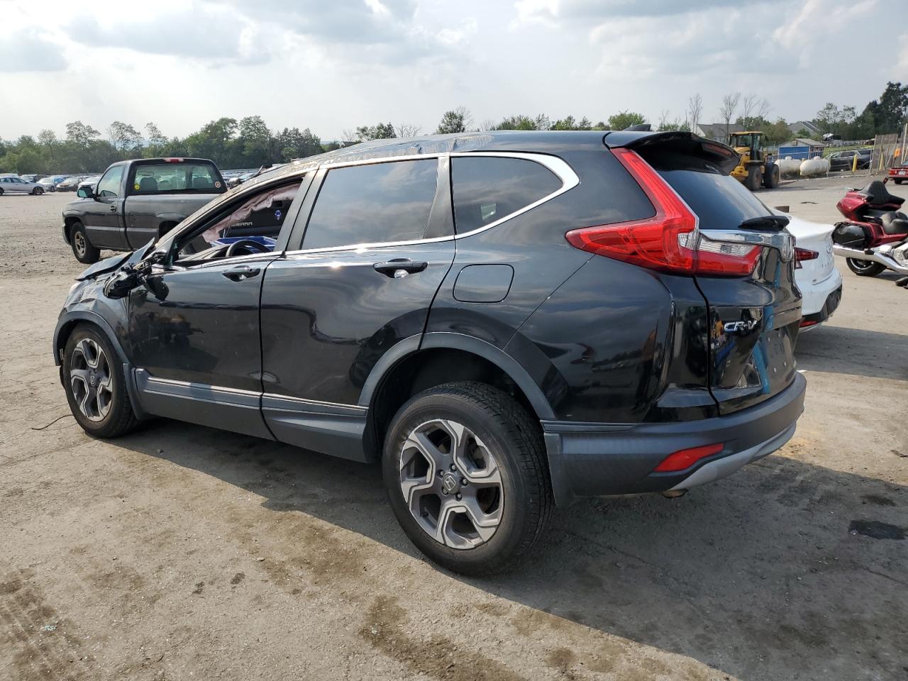 Изображение 2 2018 HONDA CR-V EX 2018 с VIN 7FARW2H59JE093464