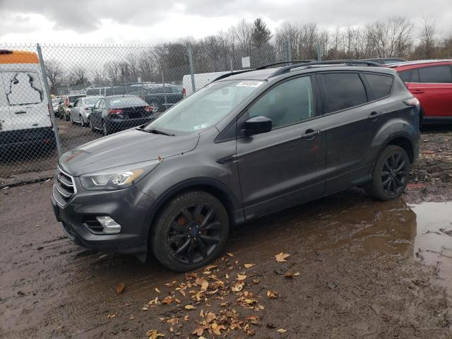 Obraz 1 z 2017 FORD ESCAPE SE 2017 z VIN 1FMCU9GD2HUB11809
