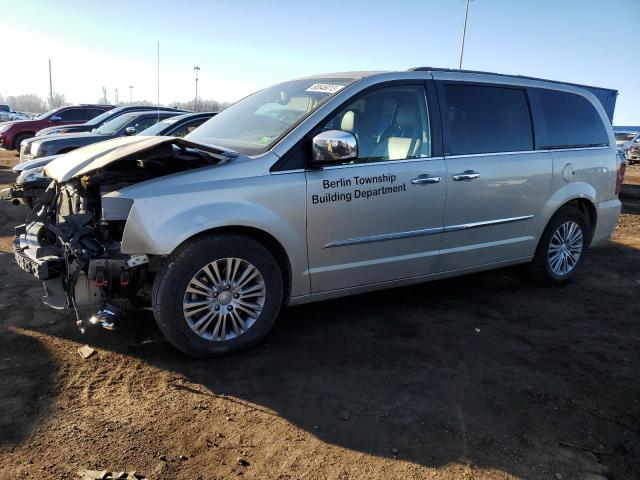 2014 CHRYSLER TOWN & COUNTRY TOURING L 2014 image