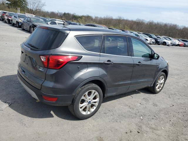 Image 3 of 2019 FORD ESCAPE SE 2019 with VIN 1FMCU9GD3KUA29109