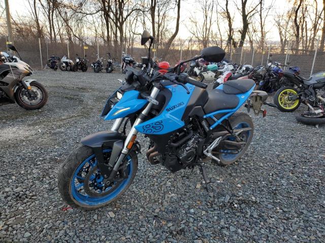 Image 2 of 2023 SUZUKI GSX800 R 2023 with VIN JS1EM11B6P7100082