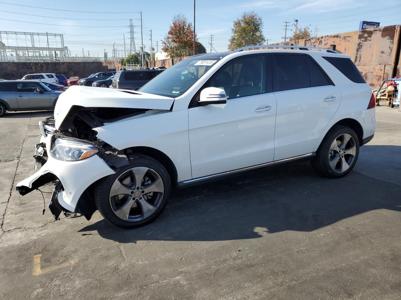 Obraz 1 z 2016 MERCEDES-BENZ GLE 350 4MATIC 2016 z VIN 4JGDA5HB0GA738723