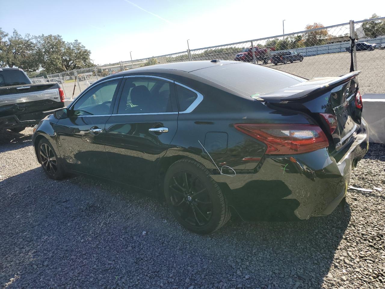 Image 2 of 2018 NISSAN ALTIMA 2.5 2018 with VIN 1N4AL3AP1JC218060