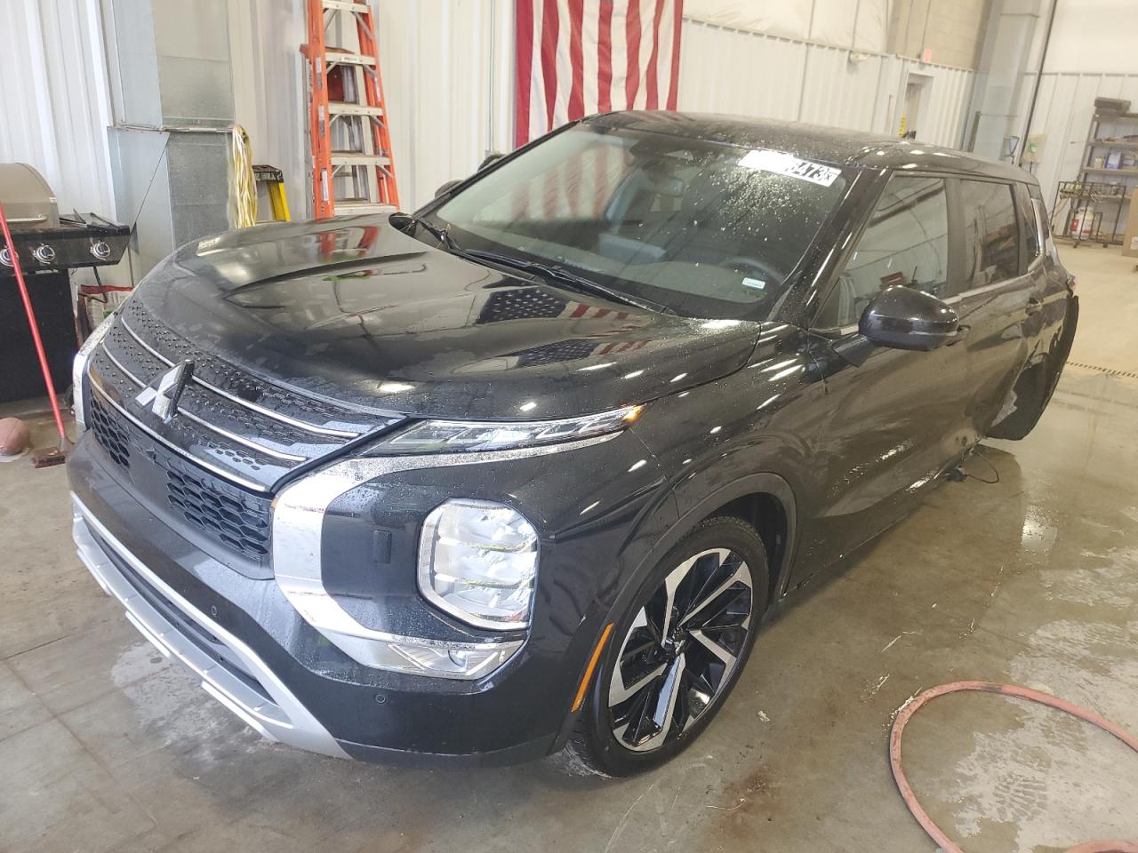 Image 1 of 2023 MITSUBISHI OUTLANDER SE 2023 with VIN JA4J4UA85PZ025125