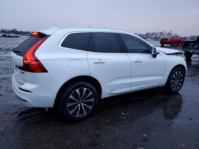 Image 3 of 2023 VOLVO XC60 PLUS 2023 with VIN YV4L12RN7P1271854