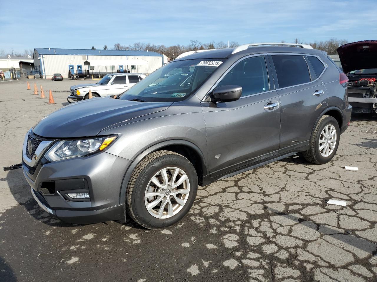 Изображение 1 2018 NISSAN ROGUE S 2018 с VIN 5N1AT2MT7JC800477