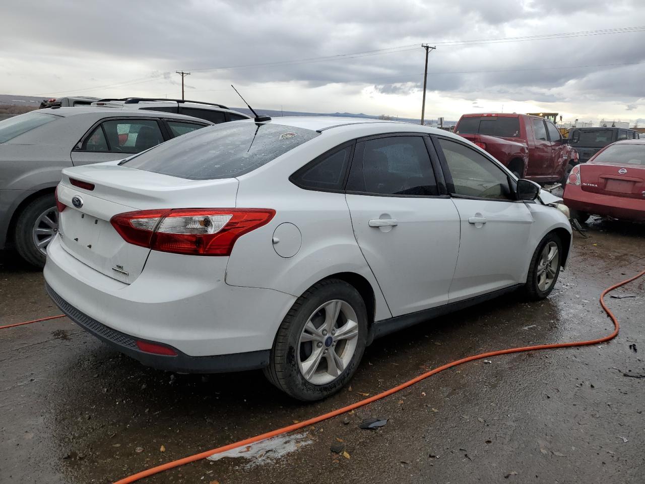 Image 3 of 2014 FORD FOCUS SE 2014 with VIN 1FADP3F29EL363562