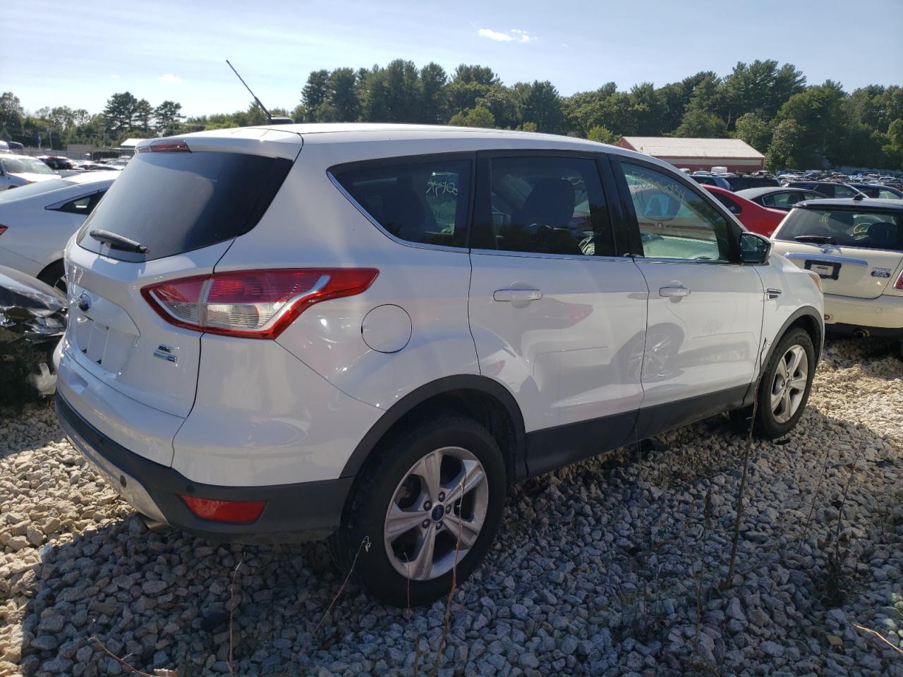 Obraz 3 z 2016 FORD ESCAPE SE 2016 z VIN 1FMCU9GX8GUC90723