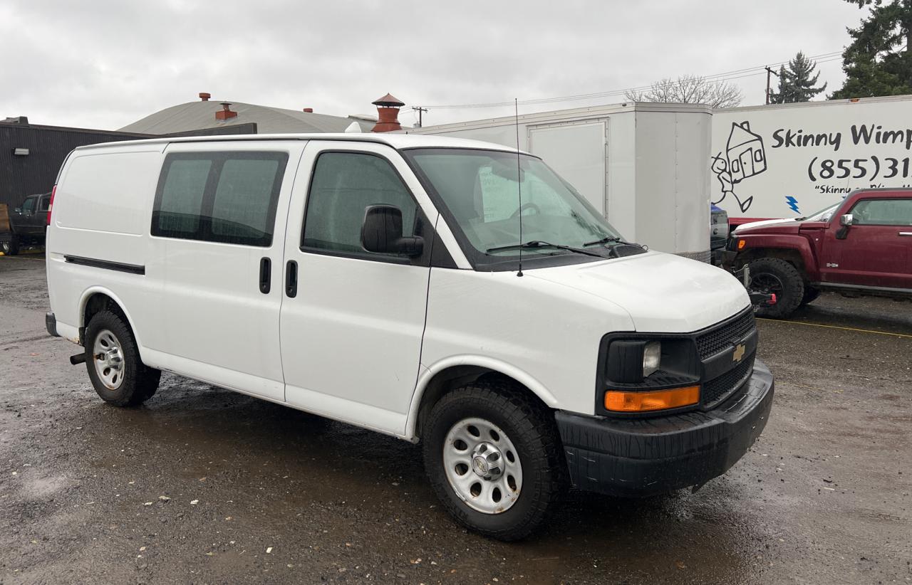 2013 CHEVROLET EXPRESS G1500  2013 image