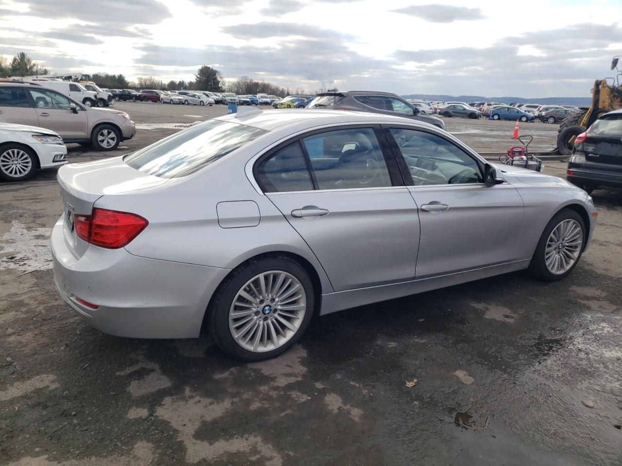 Image 3 of 2015 BMW 328 XI 2015 with VIN WBA3B3G54FNR87446