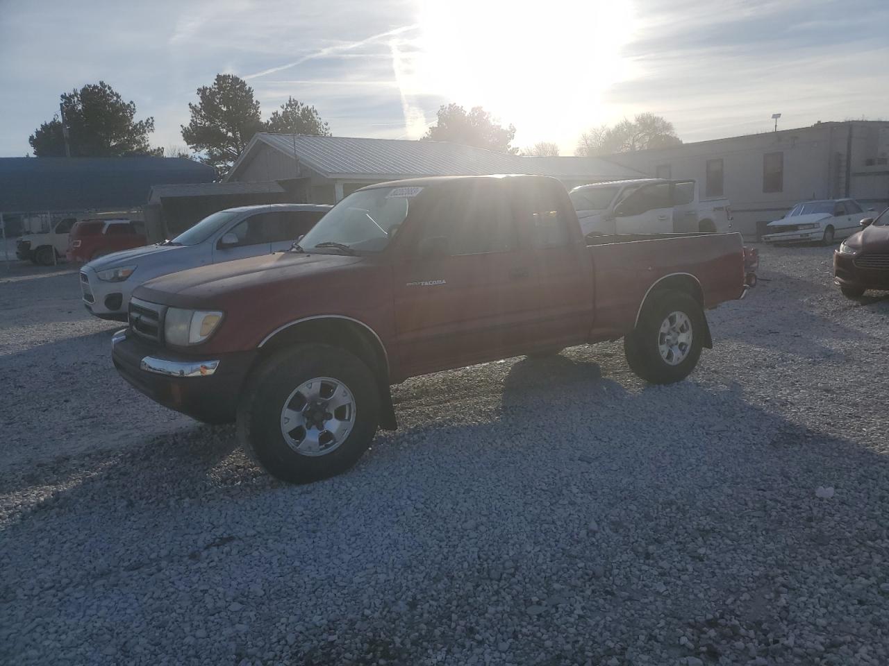 Obraz 1 z 1998 TOYOTA TACOMA XTRACAB 1998 z VIN 4TAWN72N9WZ017523