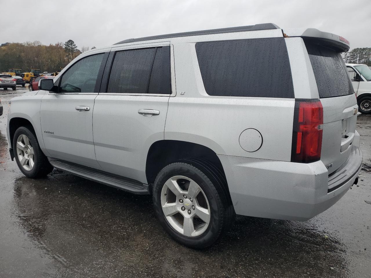 Изображение 2 2015 CHEVROLET TAHOE C1500 LT 2015 с VIN 1GNSCBKC6FR272454