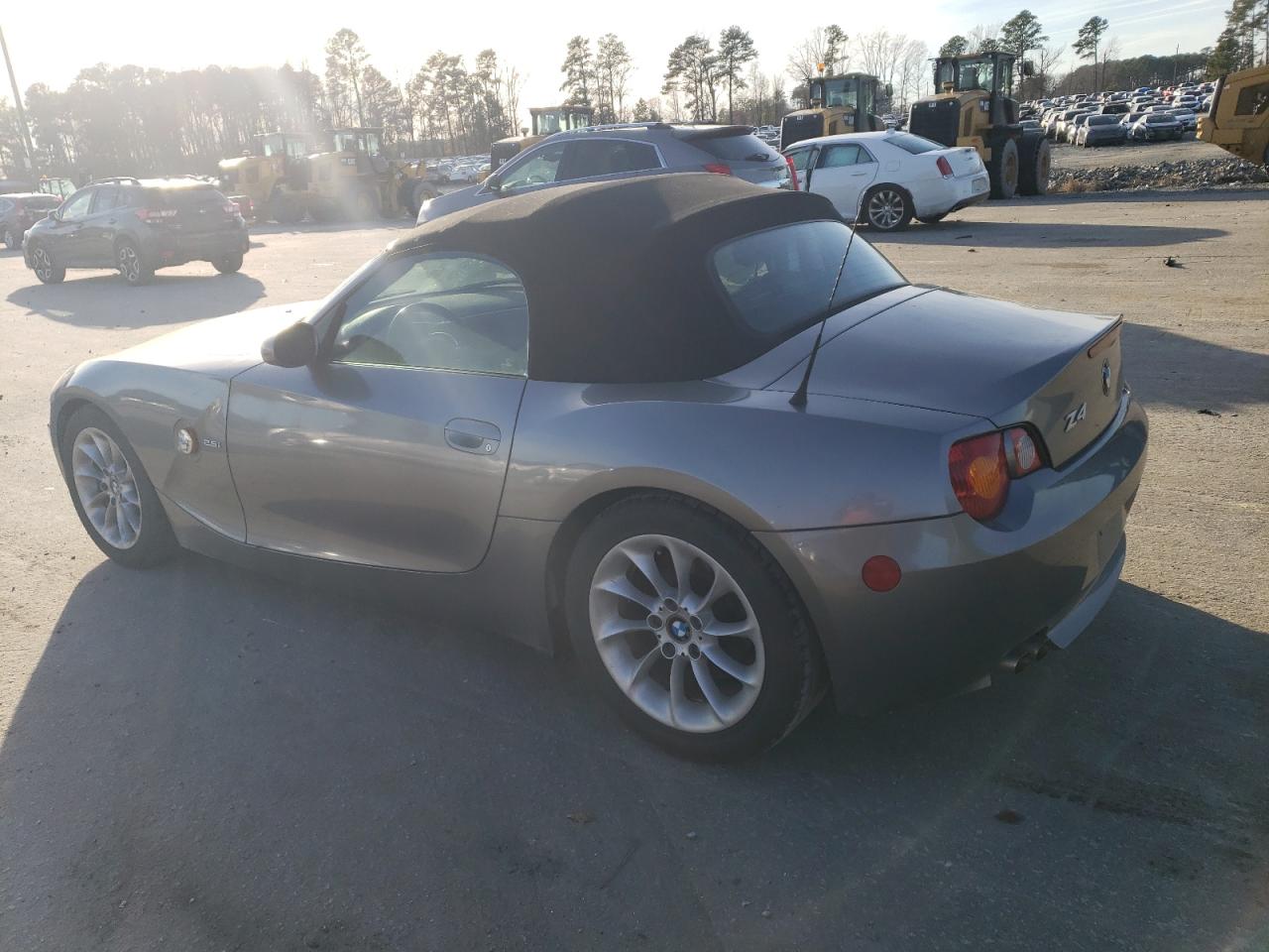 Изображение 2 2003 BMW Z4 2.5 2003 с VIN 4USBT33493LS47546