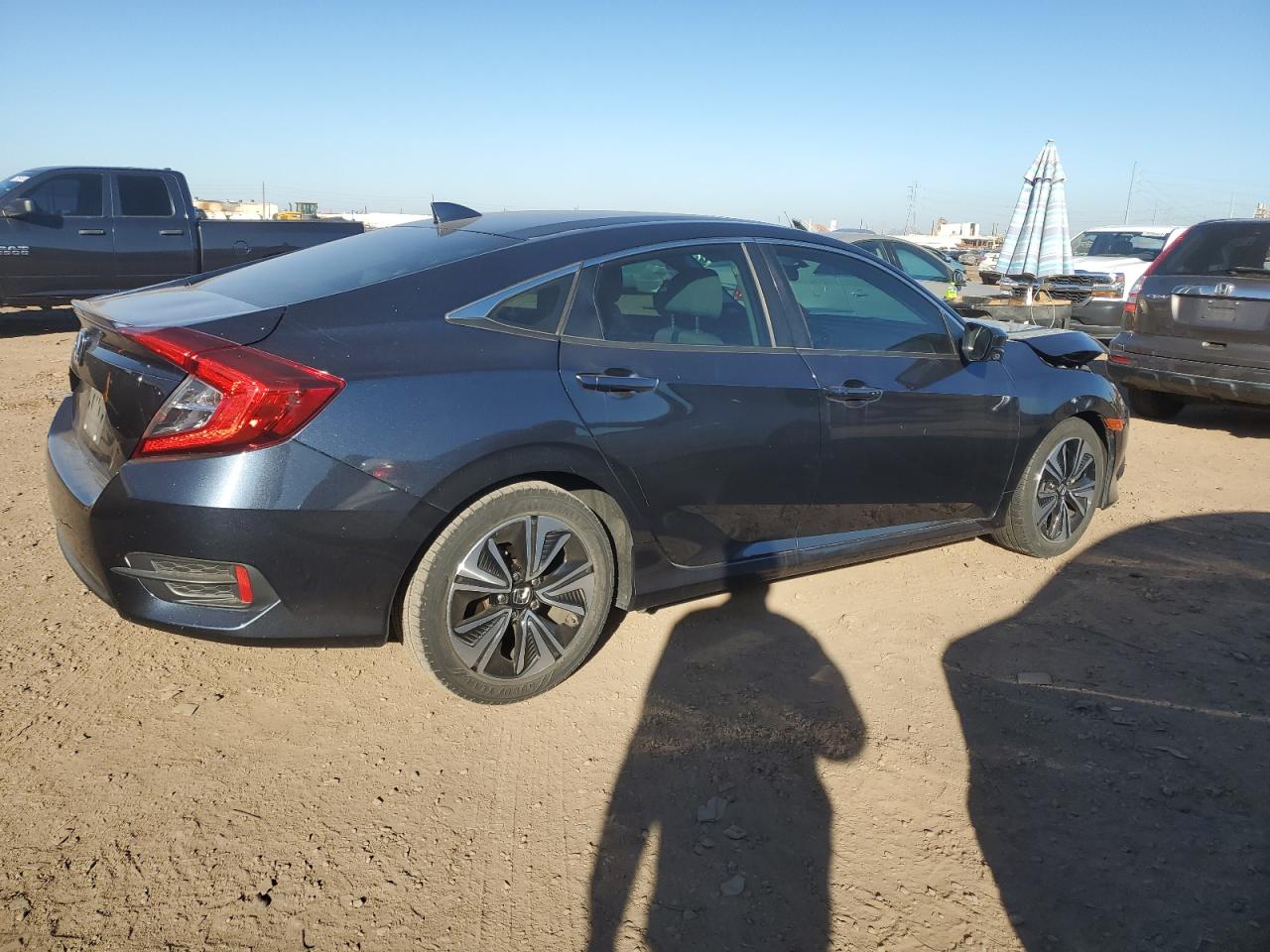 Image 3 of 2017 HONDA CIVIC EX 2017 with VIN 19XFC1F39HE006729