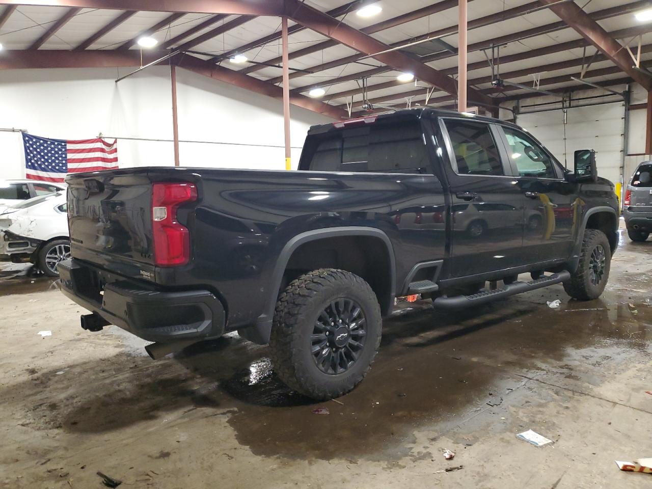 Изображение 3 2023 CHEVROLET SILVERADO K2500 HEAVY DUTY LTZ 2023 с VIN 1GC4YPE70PF235336