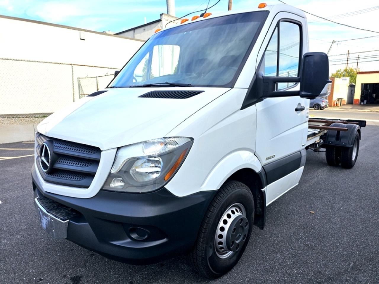 Image 1 of 2015 MERCEDES-BENZ SPRINTER 3500 2015 with VIN WDAPF4DC5F9606796