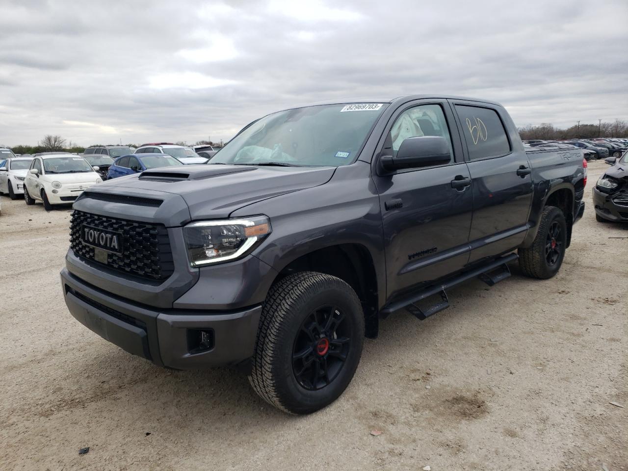 Obraz 1 z 2021 TOYOTA TUNDRA CREWMAX SR5 2021 z VIN 5TFDY5F17MX029175
