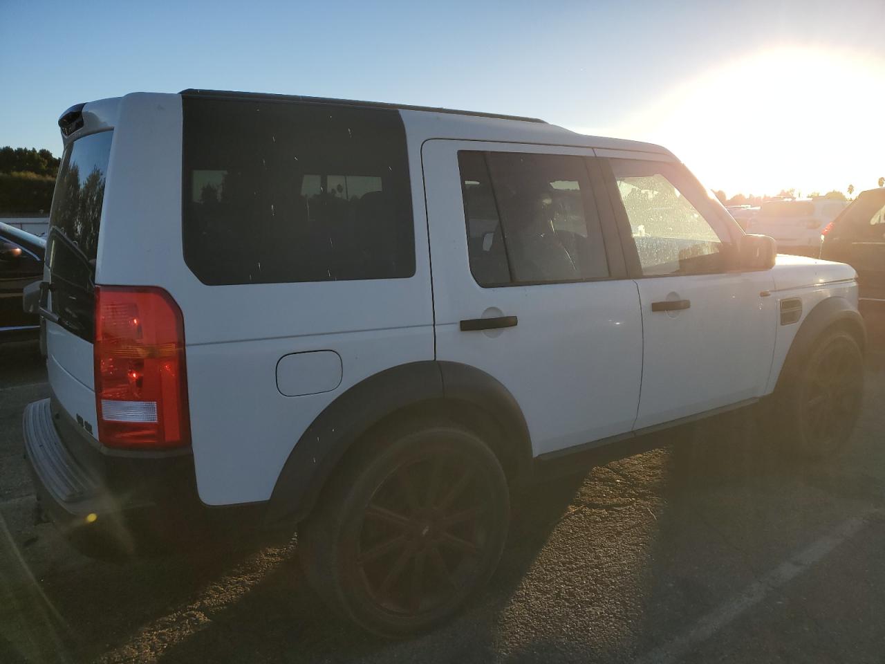 Image 3 of 2005 LAND ROVER LR3  2005 with VIN SALAA25495A303202