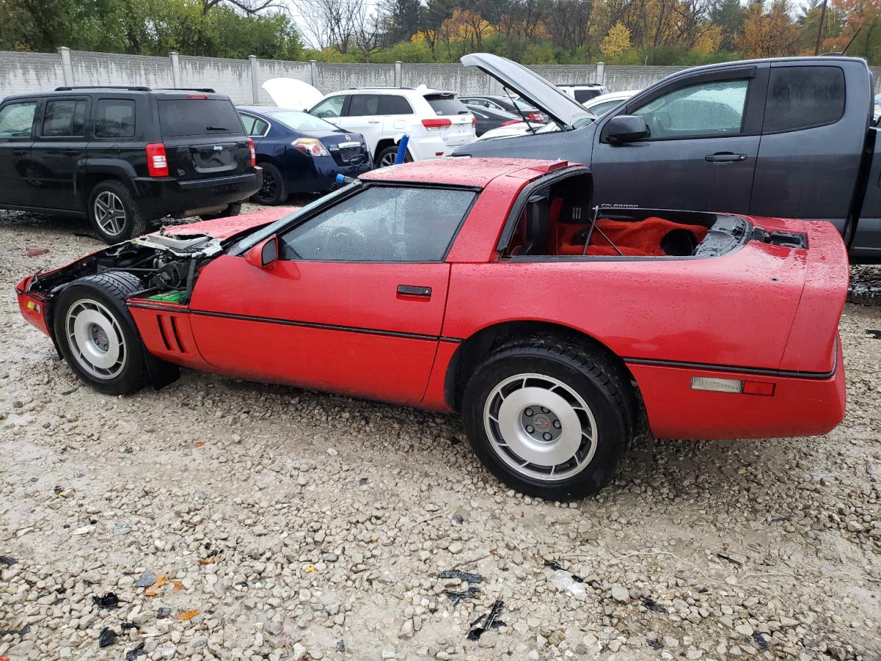 Image 2 of 1987 CHEVROLET CORVETTE  1987 with VIN 1G1YY2182H5101463