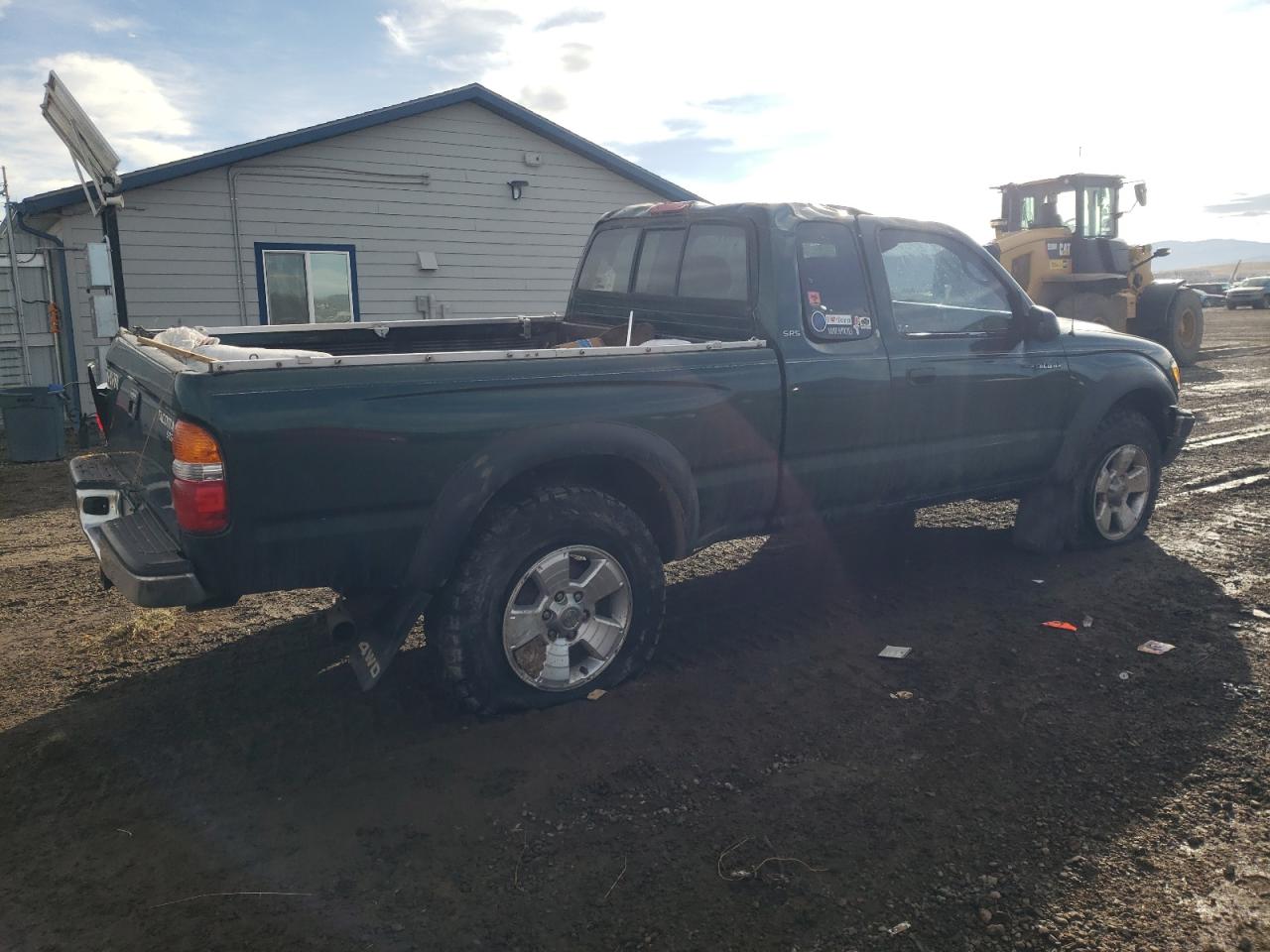 Изображение 3 2002 TOYOTA TACOMA XTRACAB 2002 с VIN 5TEWM72N32Z027275