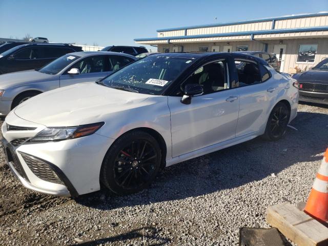 Изображение 1 2022 TOYOTA CAMRY XSE 2022 с VIN 4T1K61AK1NU498492