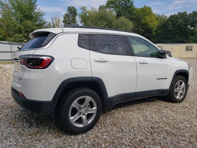 Obraz 3 z 2023 JEEP COMPASS LATITUDE 2023 z VIN 3C4NJDBN3PT553242