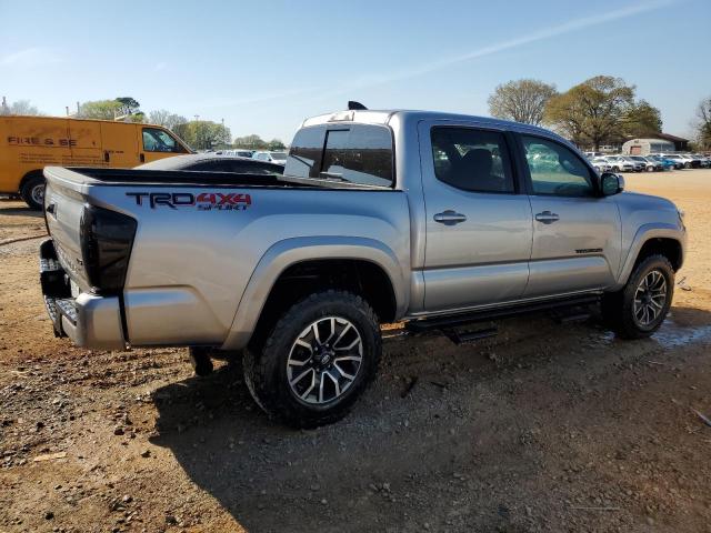 Obraz 3 z 2021 TOYOTA TACOMA DOUBLE CAB 2021 z VIN 5TFCZ5ANXMX251552
