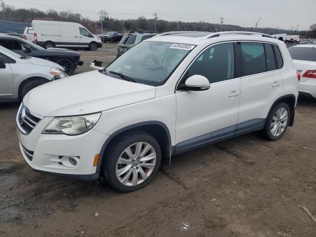Image 1 of 2009 VOLKSWAGEN TIGUAN S 2009 with VIN WVGAV75N19W540613