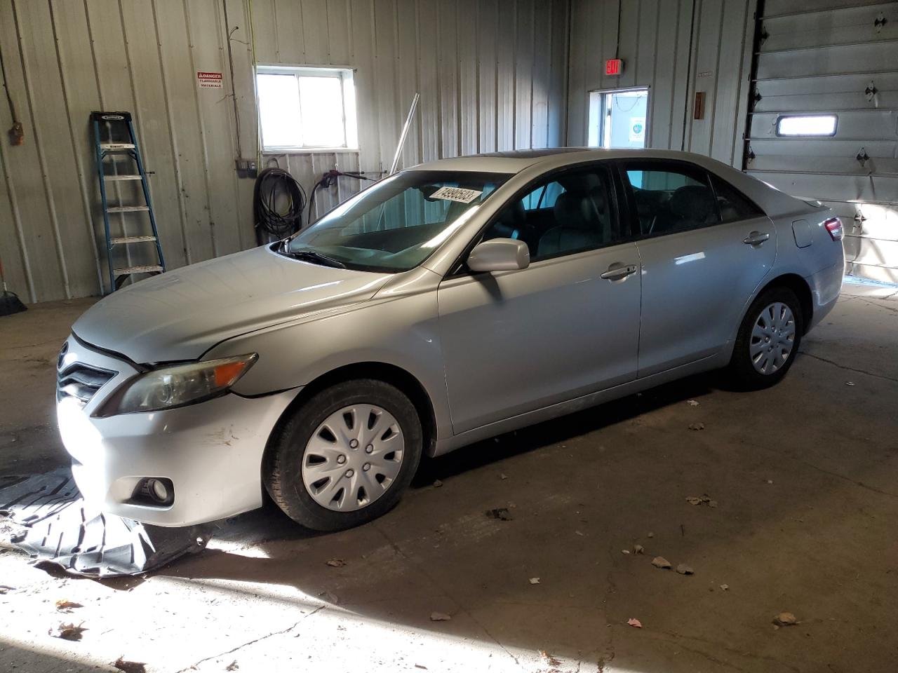 Изображение 1 2010 TOYOTA CAMRY SE 2010 с VIN 4T1BK3EK9AU100554