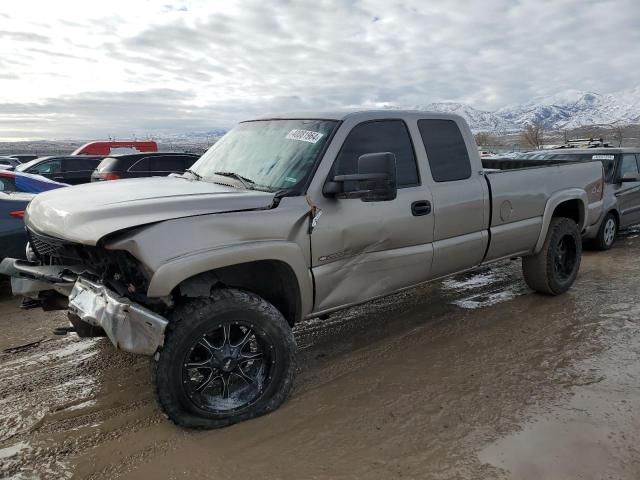 Image 1 of 2001 CHEVROLET SILVERADO K2500 HEAVY DUTY 2001 with VIN 1GCHK29U11E220508