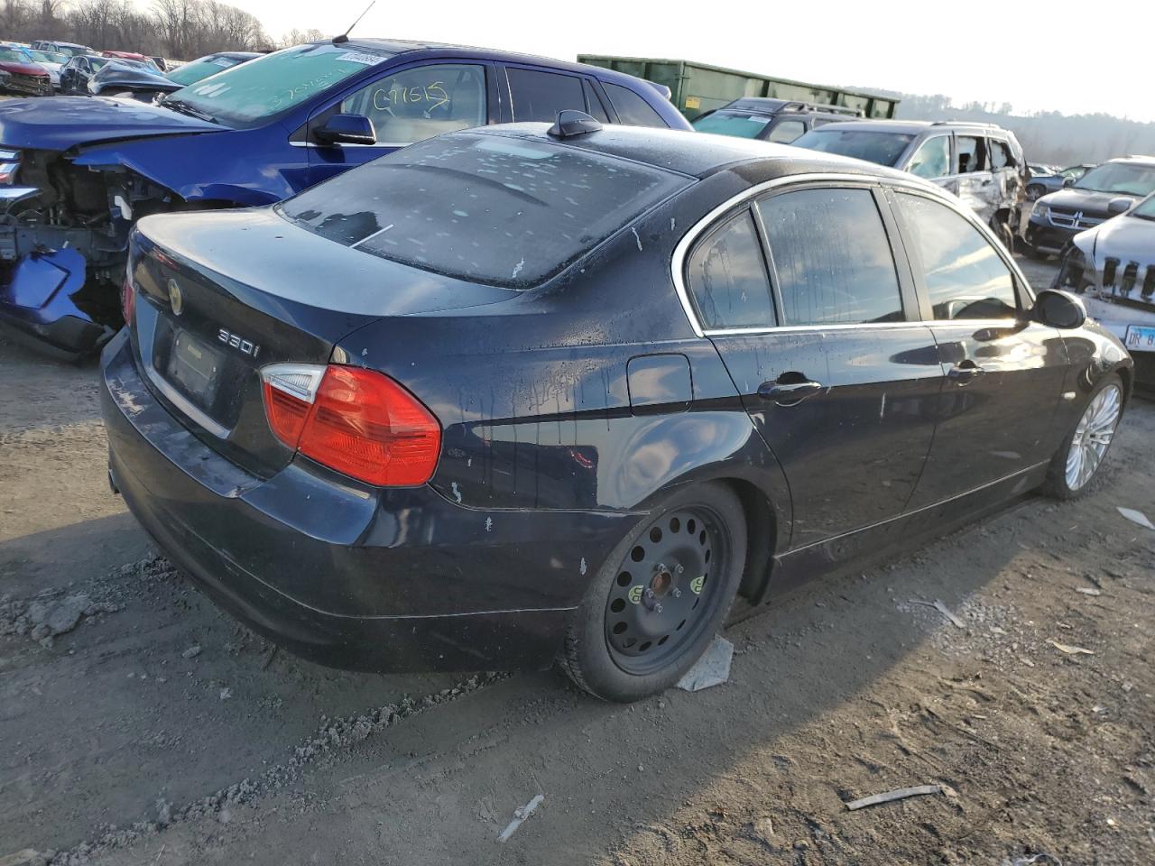 Изображение 3 2006 BMW 330 I 2006 с VIN WBAVB33576KS38365