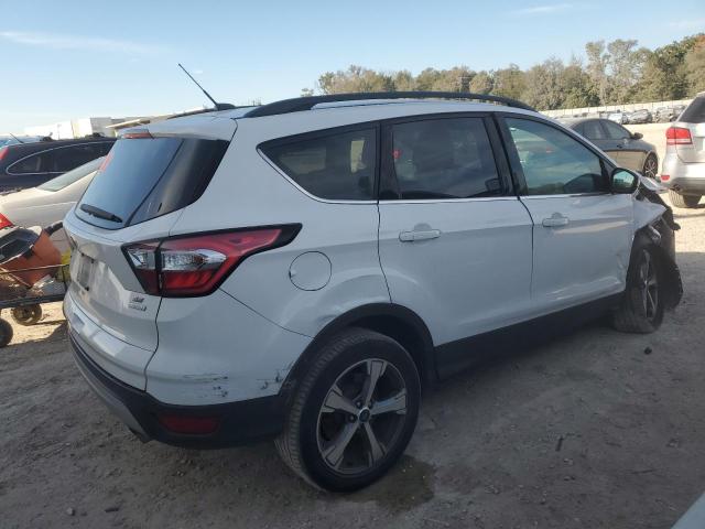 Image 3 of 2017 FORD ESCAPE SE 2017 with VIN 1FMCU0GD3HUD65587