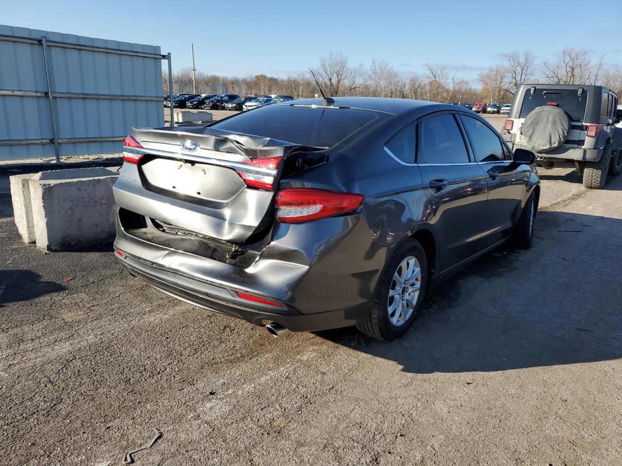 Изображение 3 2017 FORD FUSION S 2017 с VIN 3FA6P0G7XHR113870