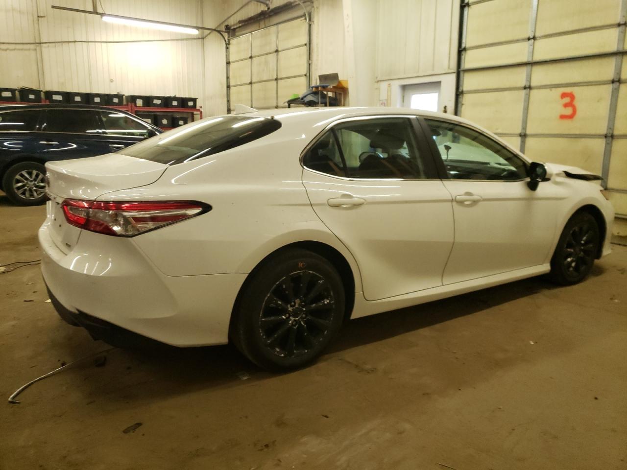 Изображение 3 2019 TOYOTA CAMRY L 2019 с VIN 4T1B11HK2KU775618
