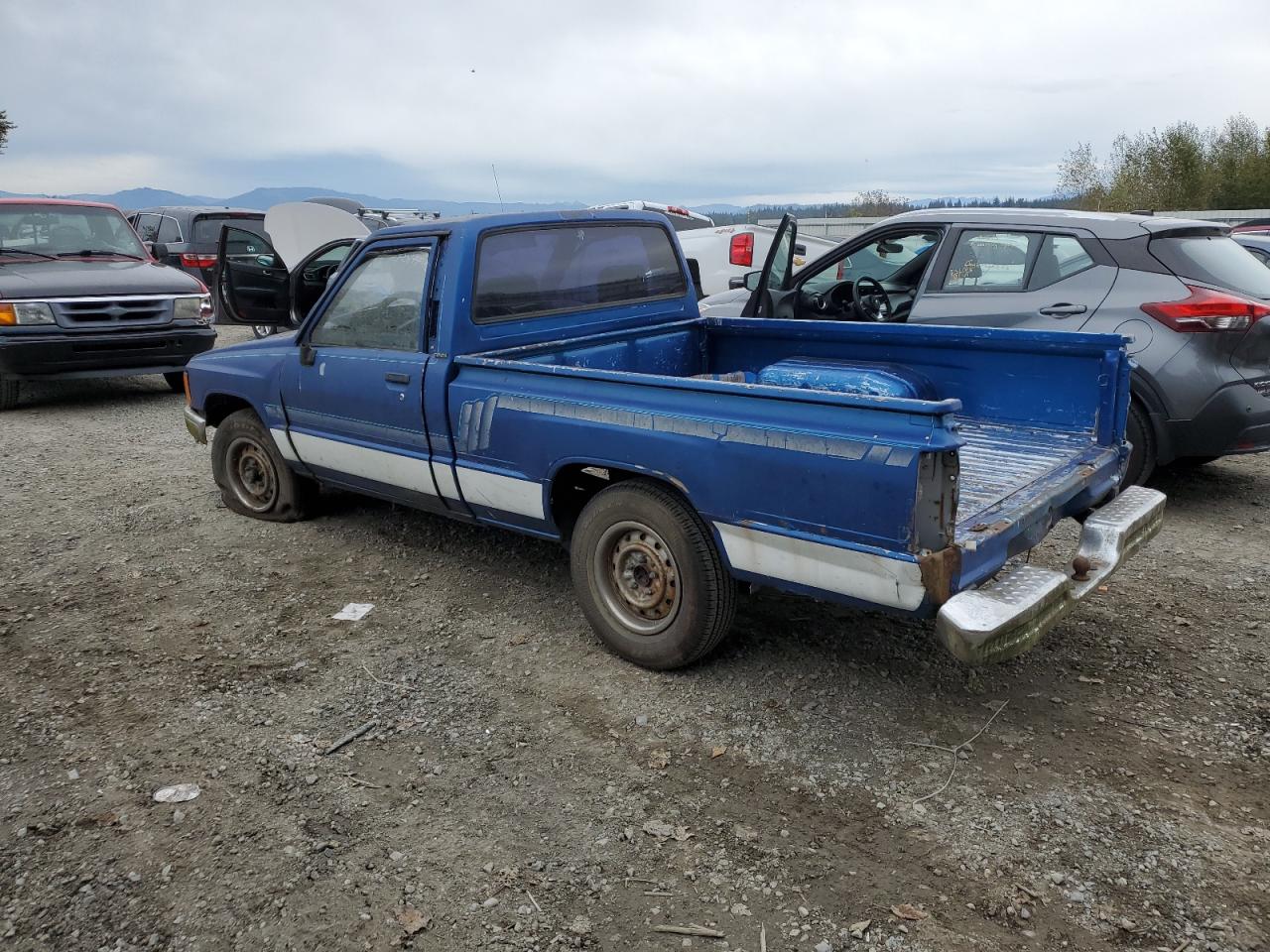 Obraz 2 z 1988 TOYOTA PICKUP 1/2 TON RN50 1988 z VIN JT4RN50R7J5157114