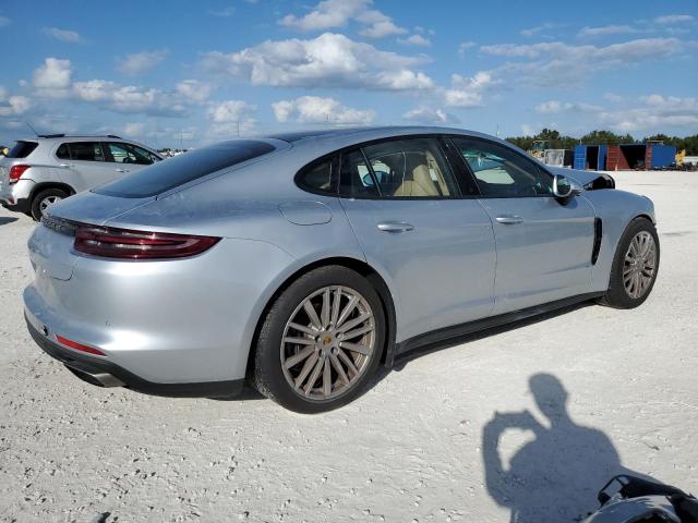 Obraz 3 z 2018 PORSCHE PANAMERA 4 2018 z VIN WP0AA2A79JL105371