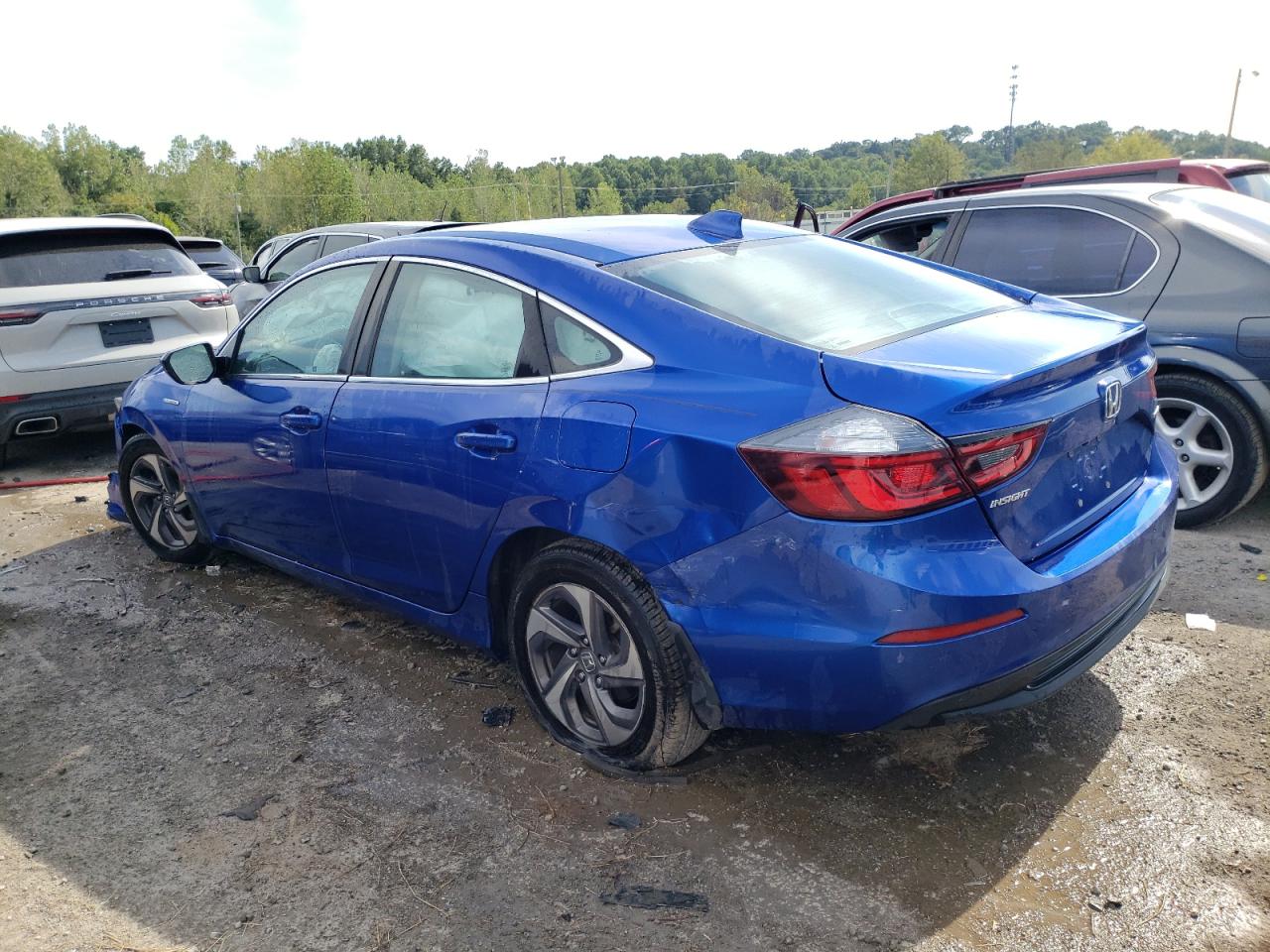 Image 2 of 2019 HONDA INSIGHT EX 2019 with VIN 19XZE4F56KE025000