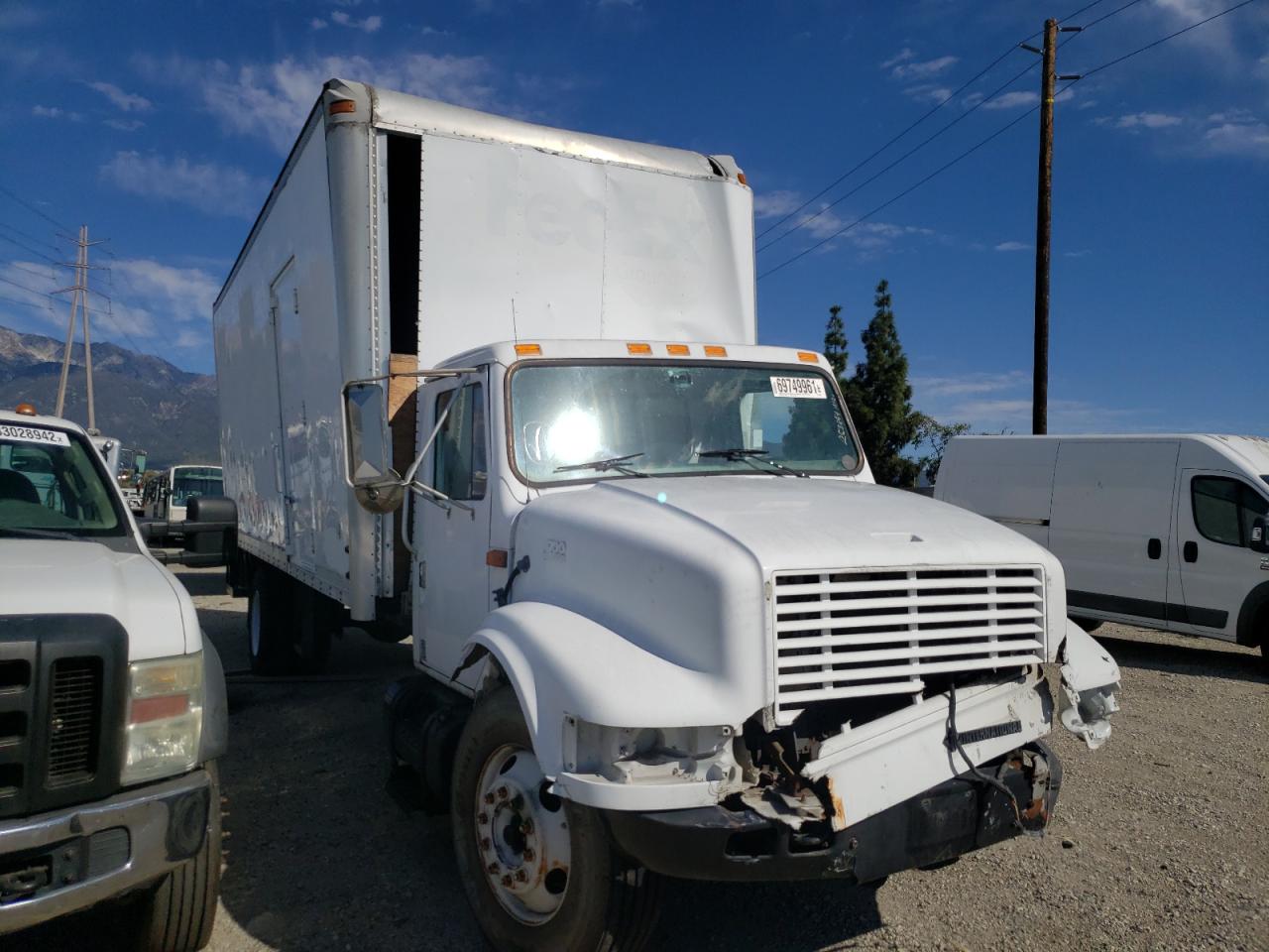 1999 INTERNATIONAL 4000 4700 1999 image