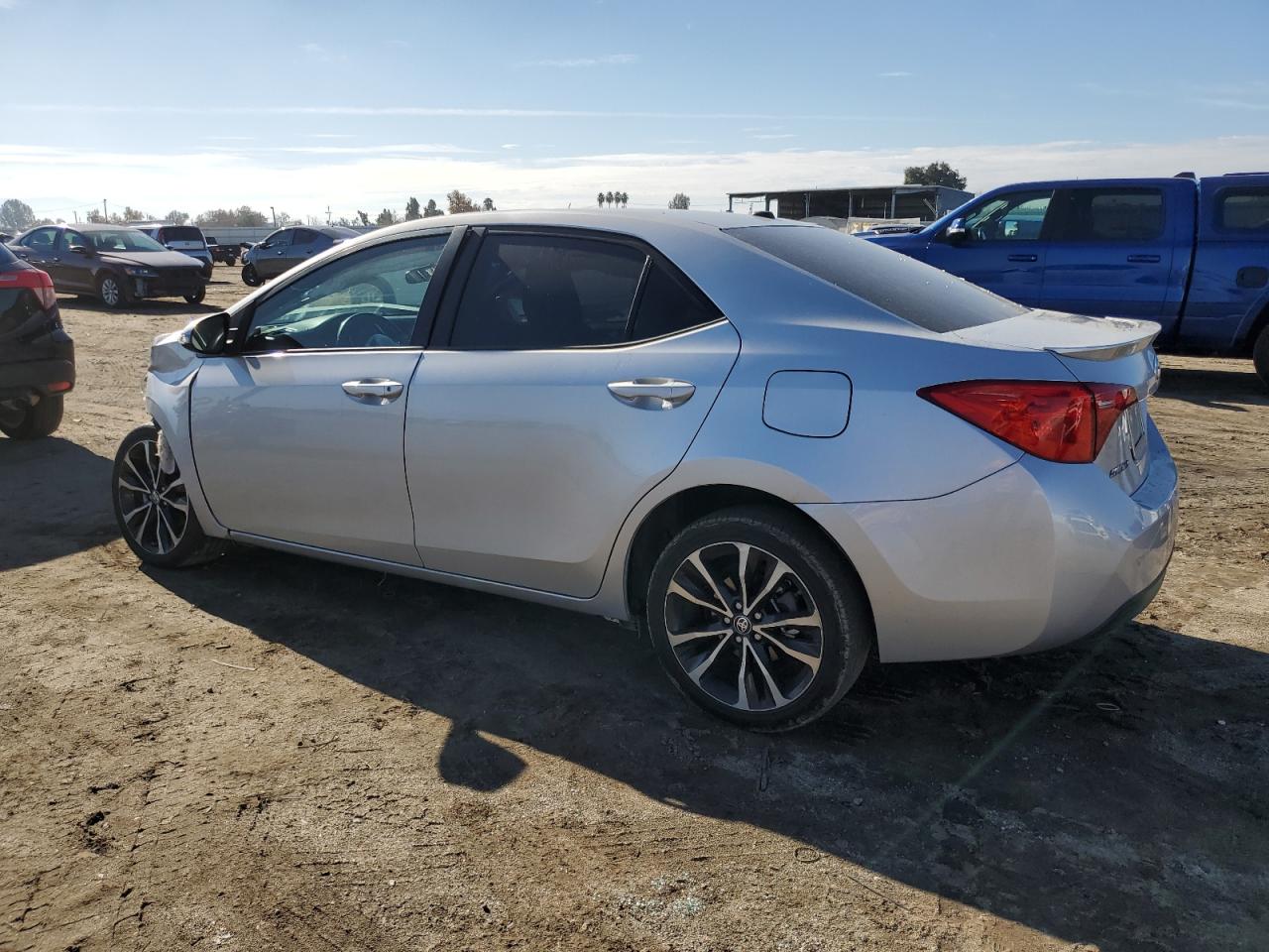 Изображение 2 2017 TOYOTA COROLLA L 2017 с VIN 5YFBURHE6HP578235