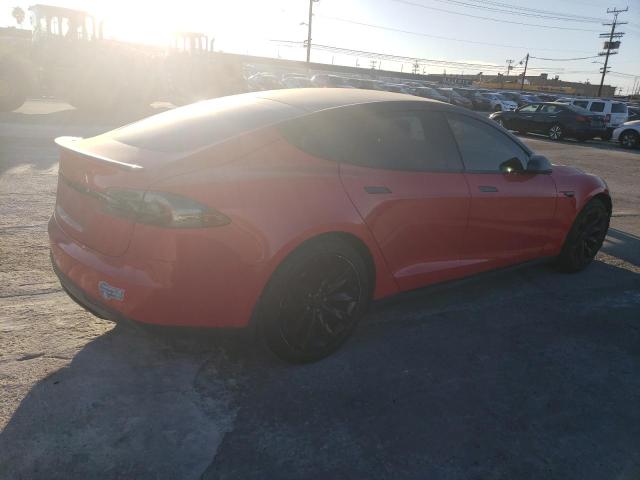 Изображение 3 2015 TESLA MODEL S 70D 2015 с VIN 5YJSA1S28FF095900