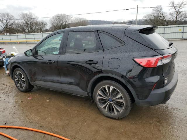 Image 2 of 2022 FORD ESCAPE SE 2022 with VIN 1FMCU0G63NUB94255