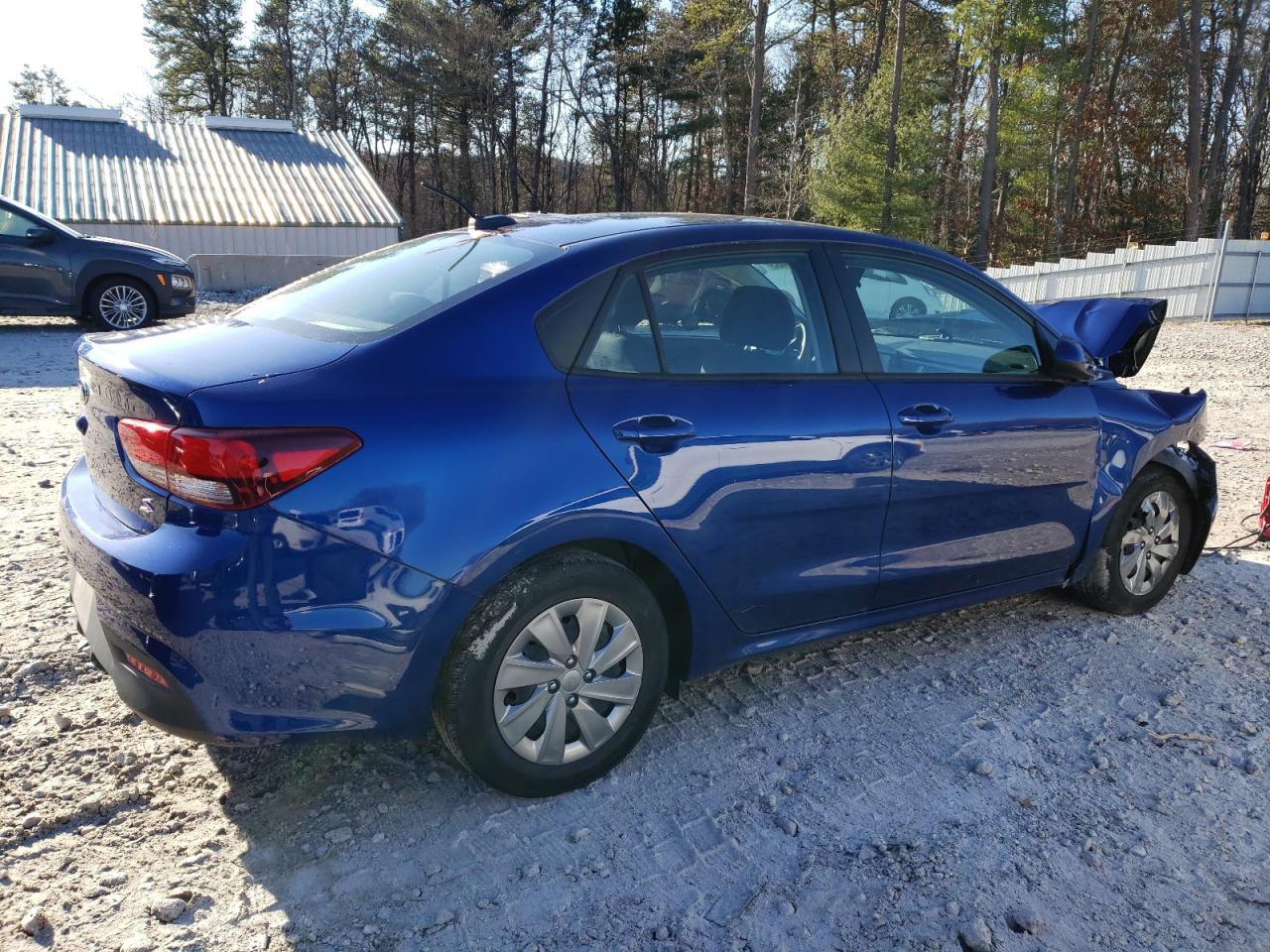 Image 3 of 2020 KIA RIO LX 2020 with VIN 3KPA24AD0LE260045