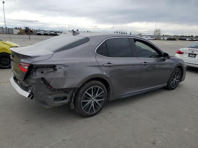 Obraz 3 z 2021 TOYOTA CAMRY SE 2021 z VIN 4T1G11AKXMU532335