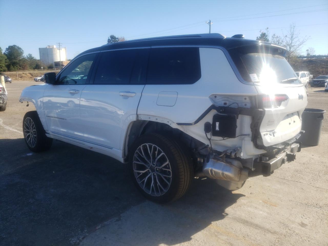 Изображение 2 2021 JEEP GRAND CHEROKEE L SUMMIT 2021 с VIN 1C4RJKEG8M8160768