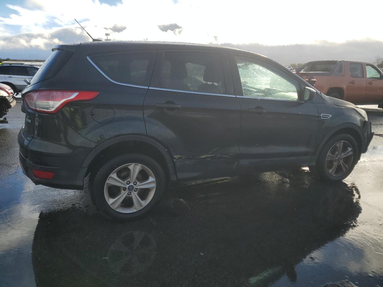 Изображение 3 2015 FORD ESCAPE SE 2015 с VIN 1FMCU0G90FUA26195