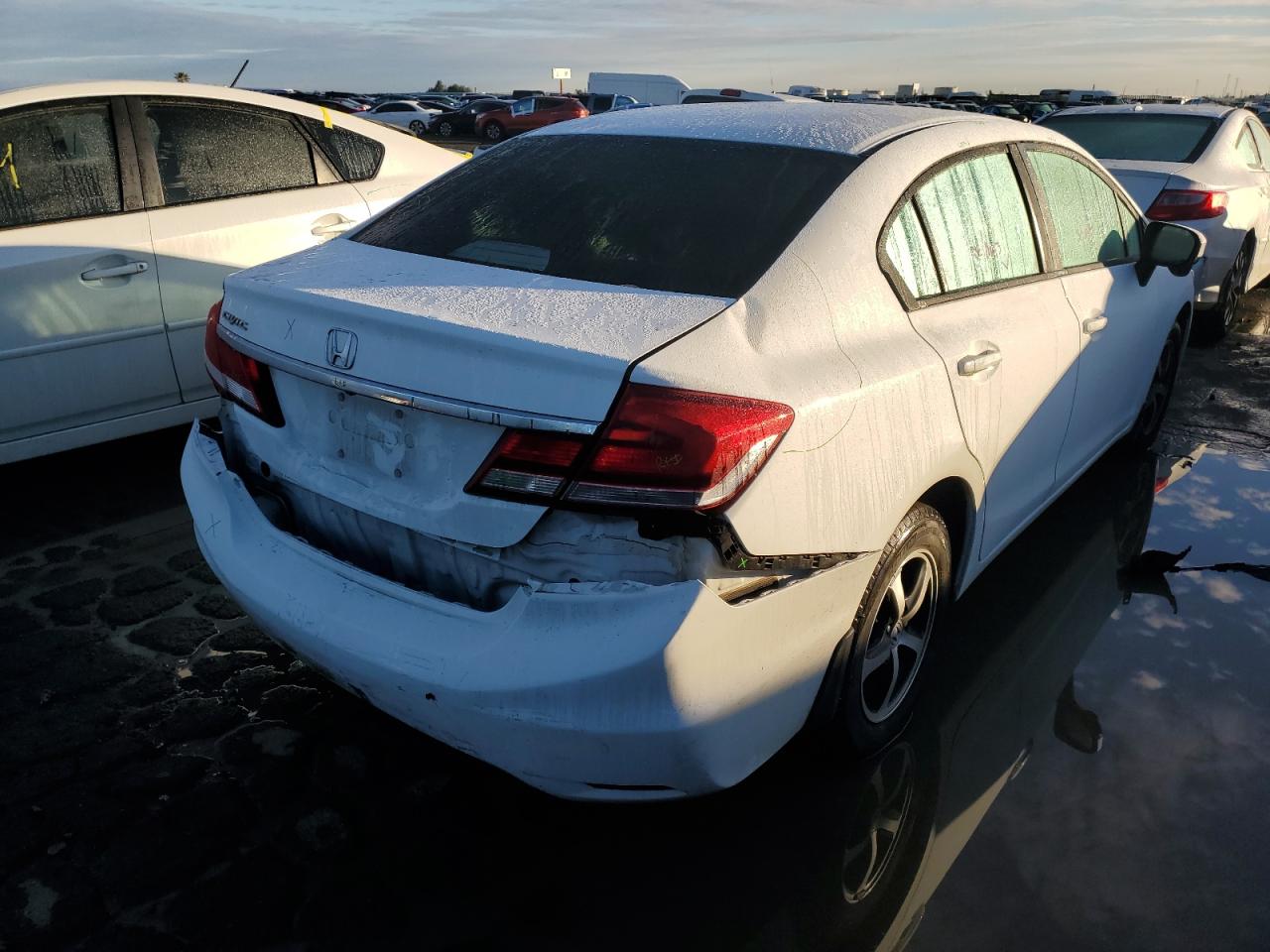 Изображение 3 2015 HONDA CIVIC SE 2015 с VIN 19XFB2F72FE118006