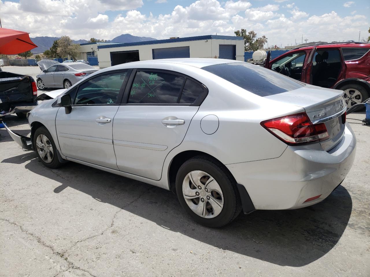 Image 2 of Honda Civic Lx 2013 with VIN 2HGFB2F59DH593752