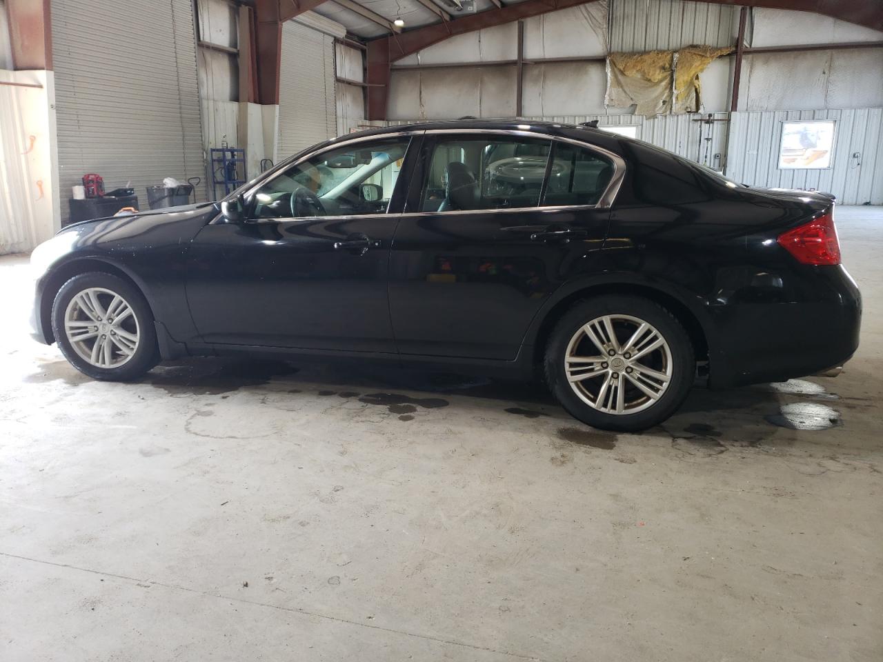 Изображение 2 2011 INFINITI G37  2011 с VIN JN1CV6AR6BM355865