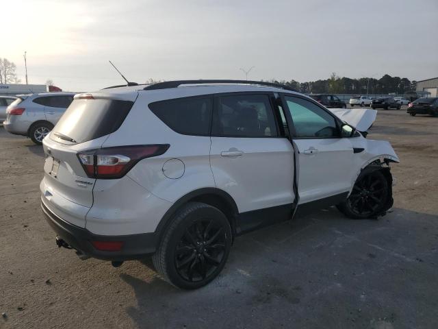 Изображение 3 2017 FORD ESCAPE TITANIUM 2017 с VIN 1FMCU0J98HUA57366