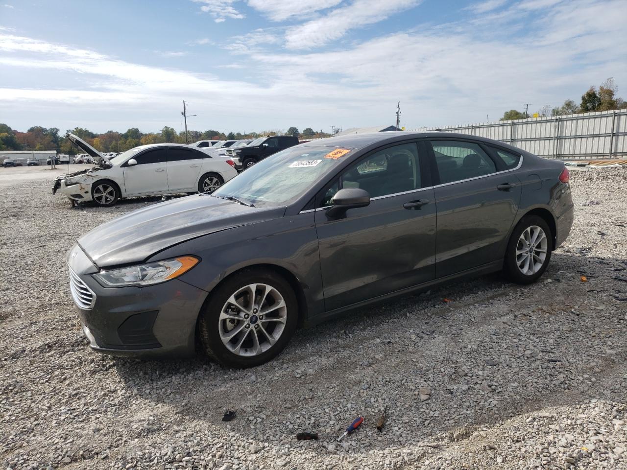 Image 1 of 2019 FORD FUSION SE 2019 with VIN 3FA6P0HD5KR166021